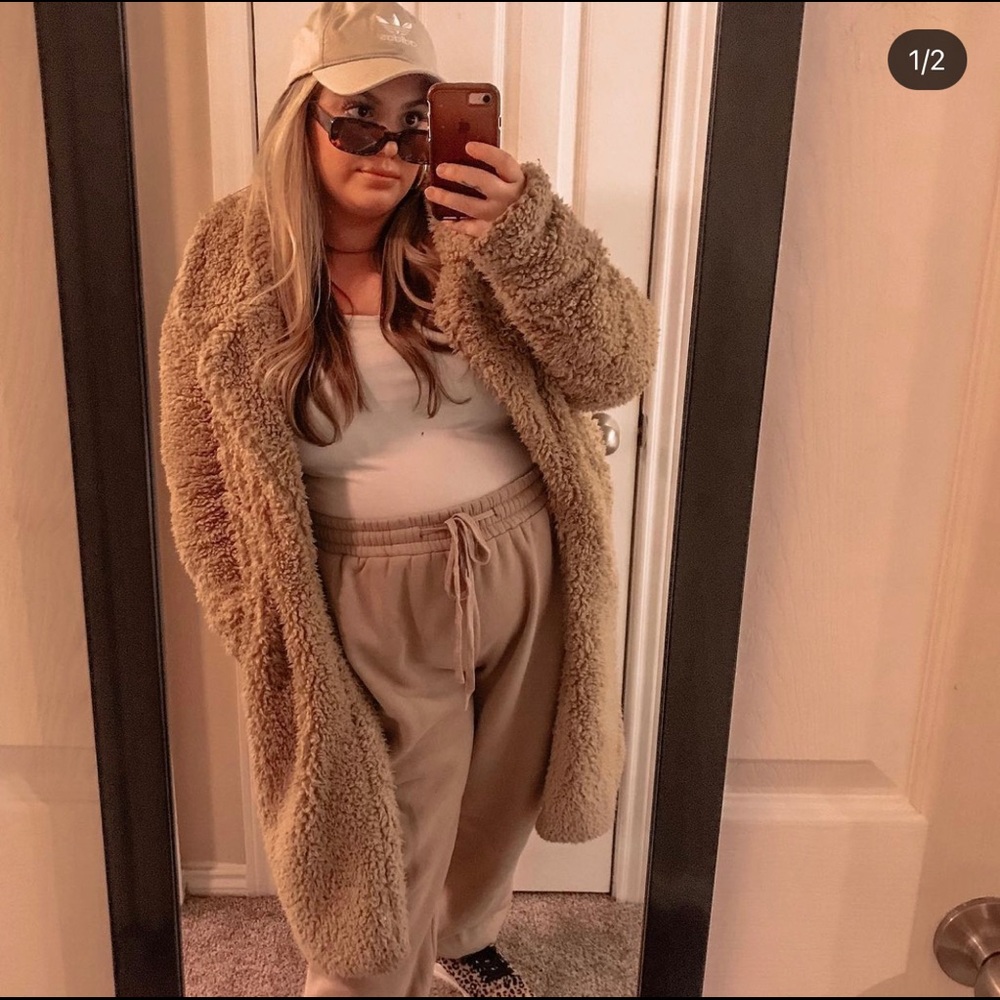 Nude sweatpants